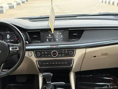 كيا كادينزا موديل 2020 v6 ممشى 40 30