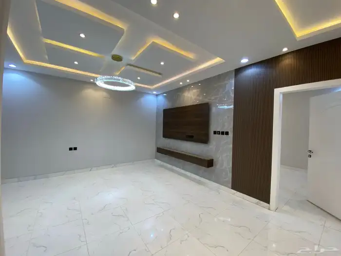 للبيع دور ارضي 6 غرف قريب من نادي ضمك وطريق ال 100 12