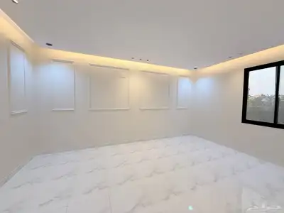 للبيع روف علوي بملحق8غرف مدخل سياره بشمال الخميس الثمانين 4