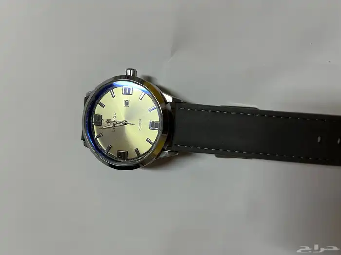 للبيع ساعات 5