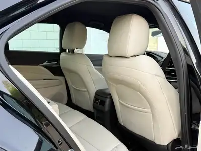 كاديلاك CT4 بحالة الوكاله منوة المستخدم 38