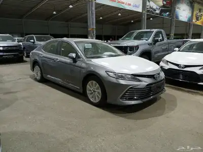 تويوتا كامري GLE بنزين 2024 سعودي جديده 7