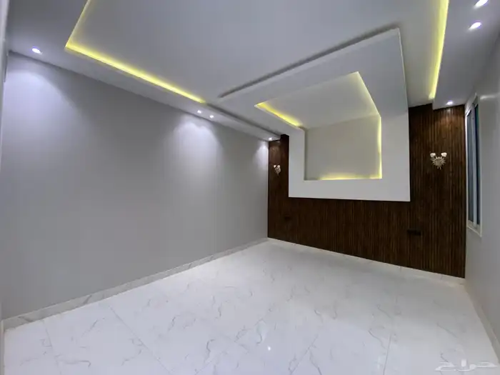 فيلا روف بدرج داخلي وخارجي طريق ال 100 ونادي ضمك 18