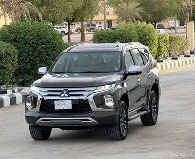 ميتسوبيشي مونتيرو موديل 2020 فل كامل 1
