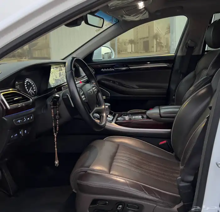 جينسس G90 2018 رويال V8 32