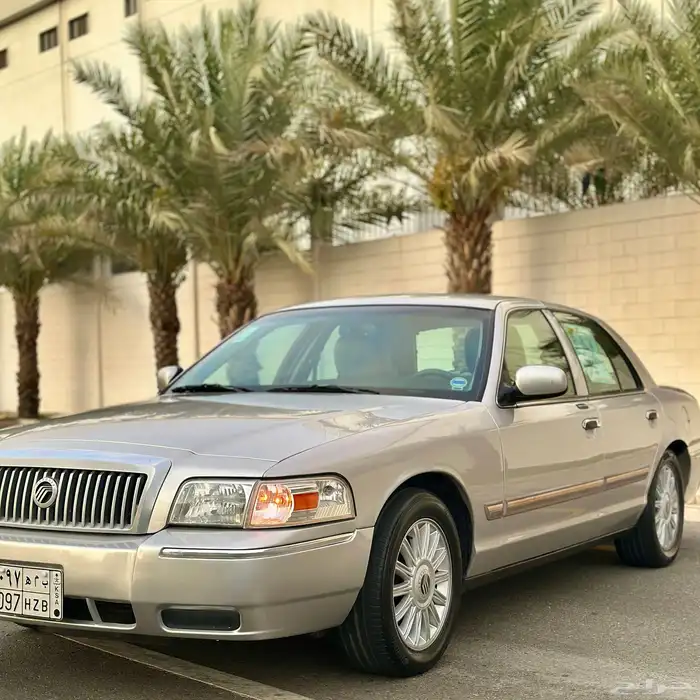 للبيع فورد ماركيز 2011 نظيف 27
