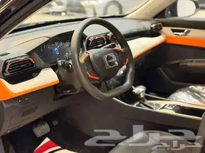 دونج فينج E1 2025 شاين جديدة مظهر رياضي ومواصفات ذكية 4