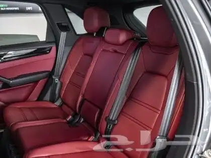 2022 PORSCHE CAYENNE 18