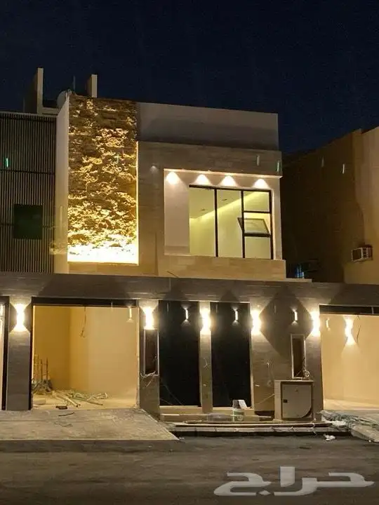 فله 3 ادوار للبيع حي الشفاء جديده 0