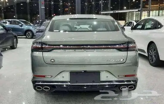 جيلي بريفيس نص فل 2.0سي سي 2025 كاش وتقسيط 4