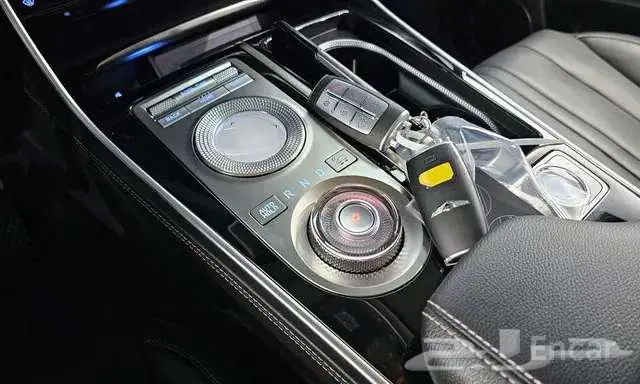 جنسيس - GV80 - 2021 13