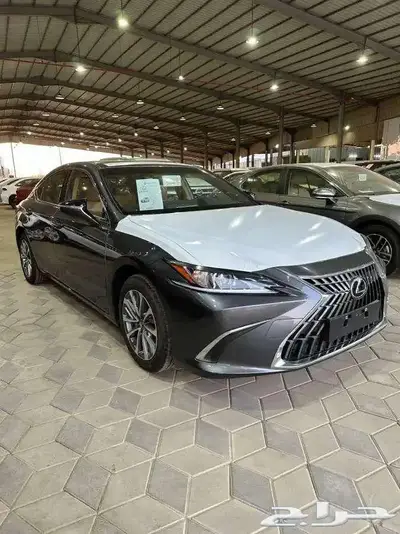 لكزس ES 250 AA موديل 2025 4