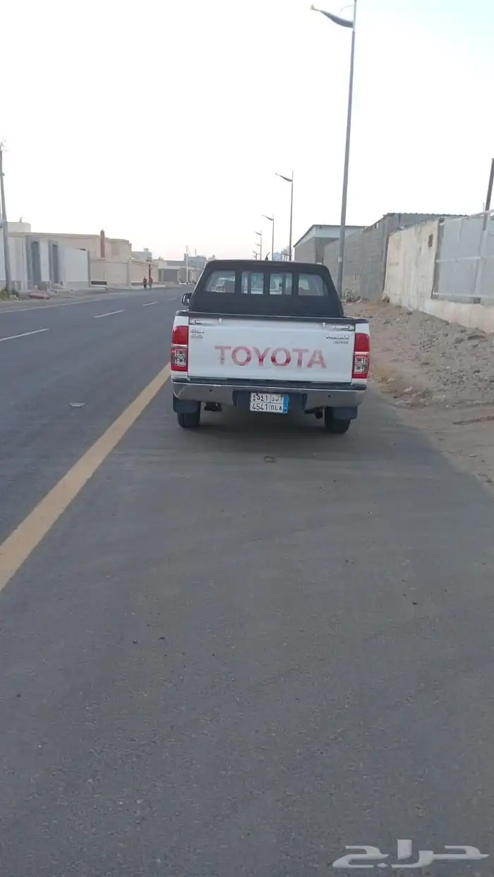 هايلكس مالك اول 3