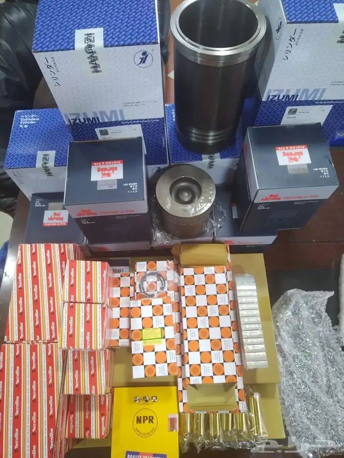 قطع غيار معدات ثقيلة اليات ورافعات شوكية كوماتسو 0