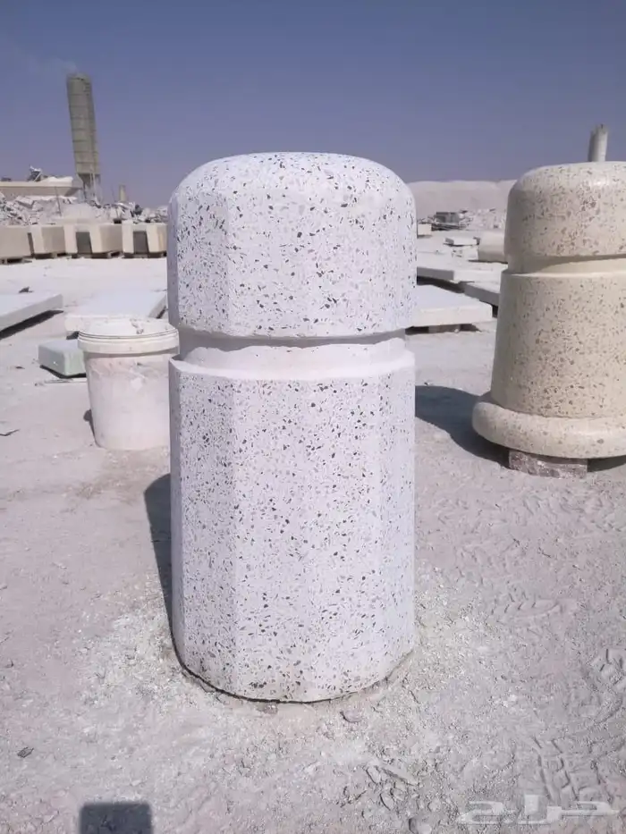 كراسي حدائق واسلال مهملات 13