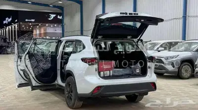 تويوتا هايلاندر 2025 GLE بلاك اديشن 4