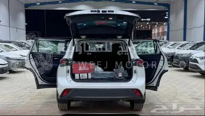تويوتا هايلاندر 2025 GLE بلاك اديشن 3