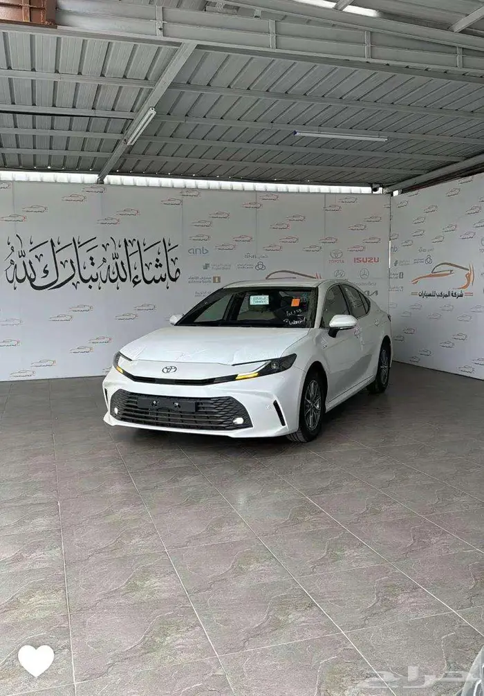 تويوتا كامري فئة E استاندر هايبرد سعودي 2025 - 104700 1