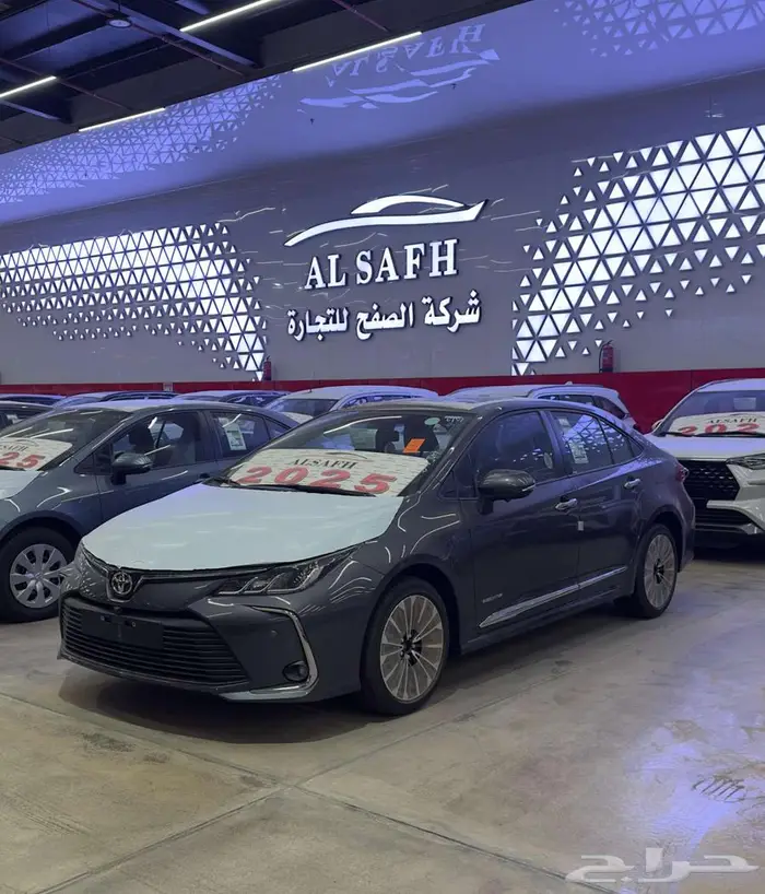 تويوتا كورولا 2.0 XLI مطور فتحة 2025 0
