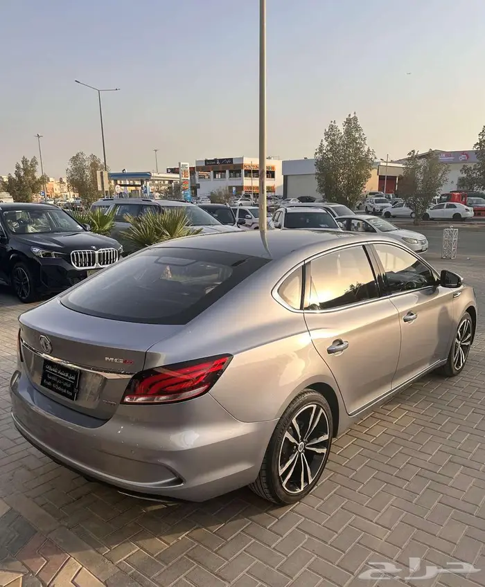 ام جي 6 2022 30