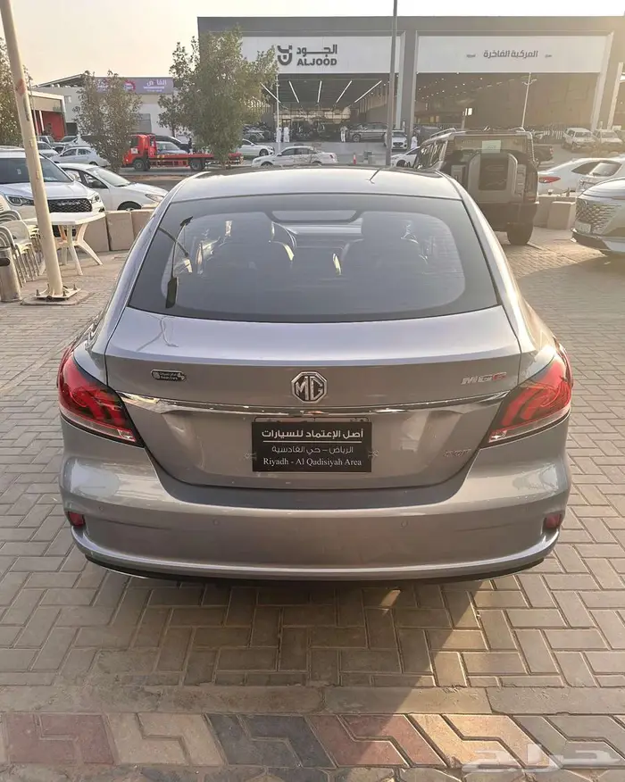 ام جي 6 2022 32