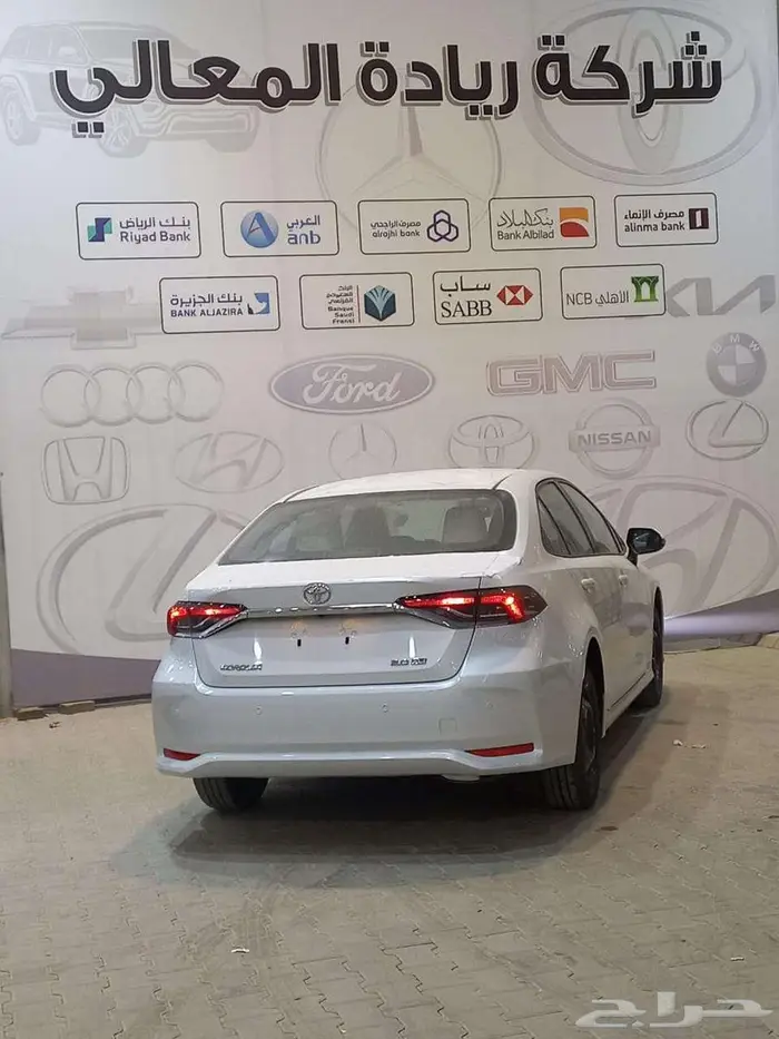 تويوتا كورولا XLI 2.0 طيس بنزين 2025 3