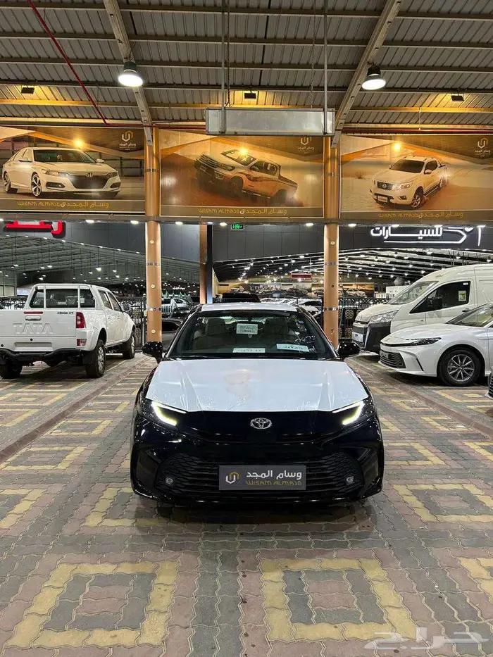 تويوتا كامري E بنزين 2025 كاش واجار منتهي بتمليك 0