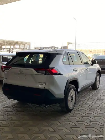 تويوتا رافور LE 2024 دبل اصفار 14