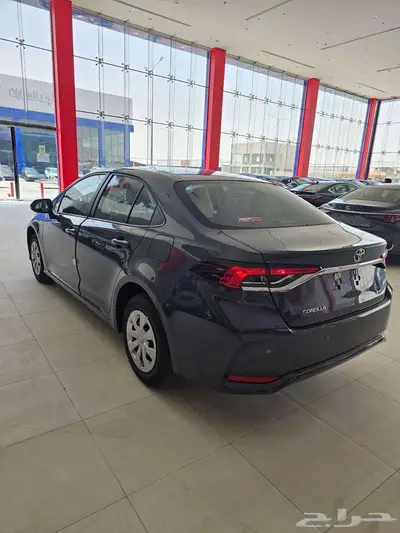 تويوتا كرولا هايبرد XLI 1800 سي سي 2025 1