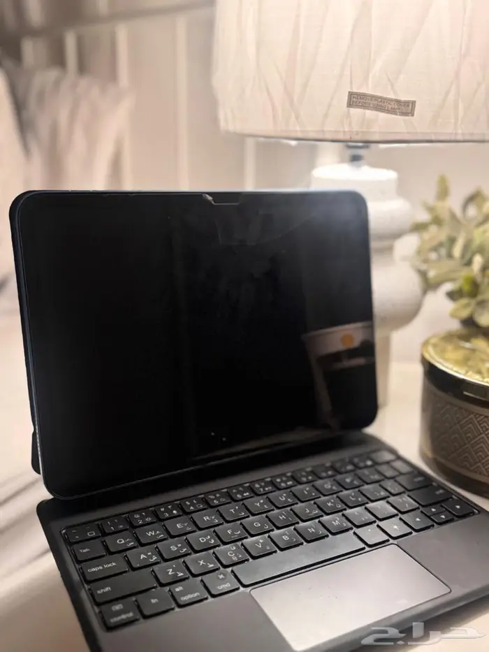 للبيع iPad الجيل العاشر 4