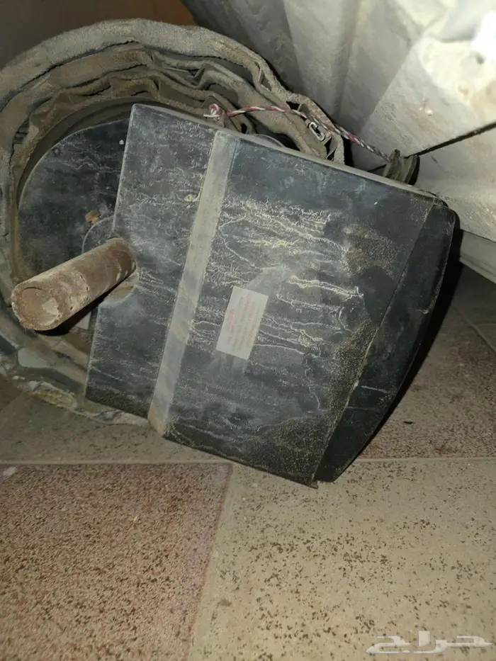 للبيع باب بايكة او باب كراج 4