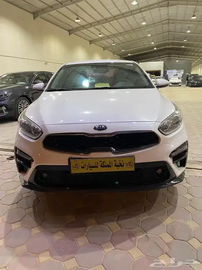 كيا سيراتو 2020 بنزين بصمة شاشة كاميرا 1.6 3