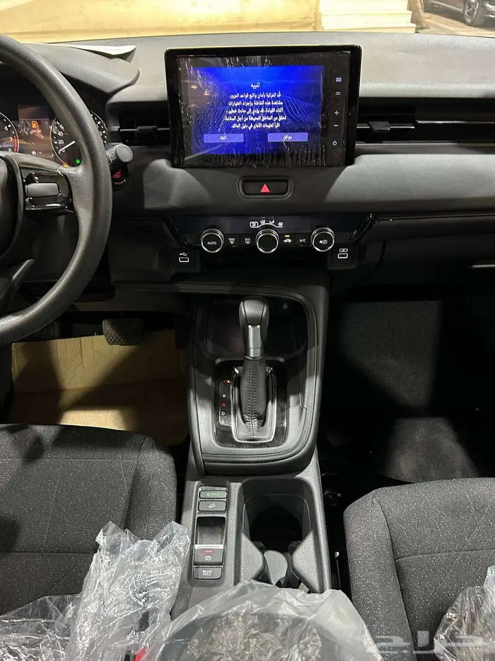 عرض خاص هوندا HR-V استاندر 1500موديل 2023 بطاقه جمركيه 10