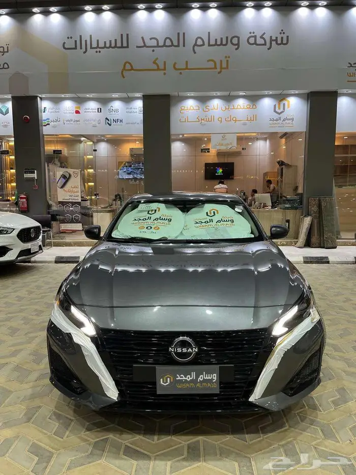 عرض خاص نيسان التيما 2.5 استاندر موديل 2025 بطاقه جمركيه 2