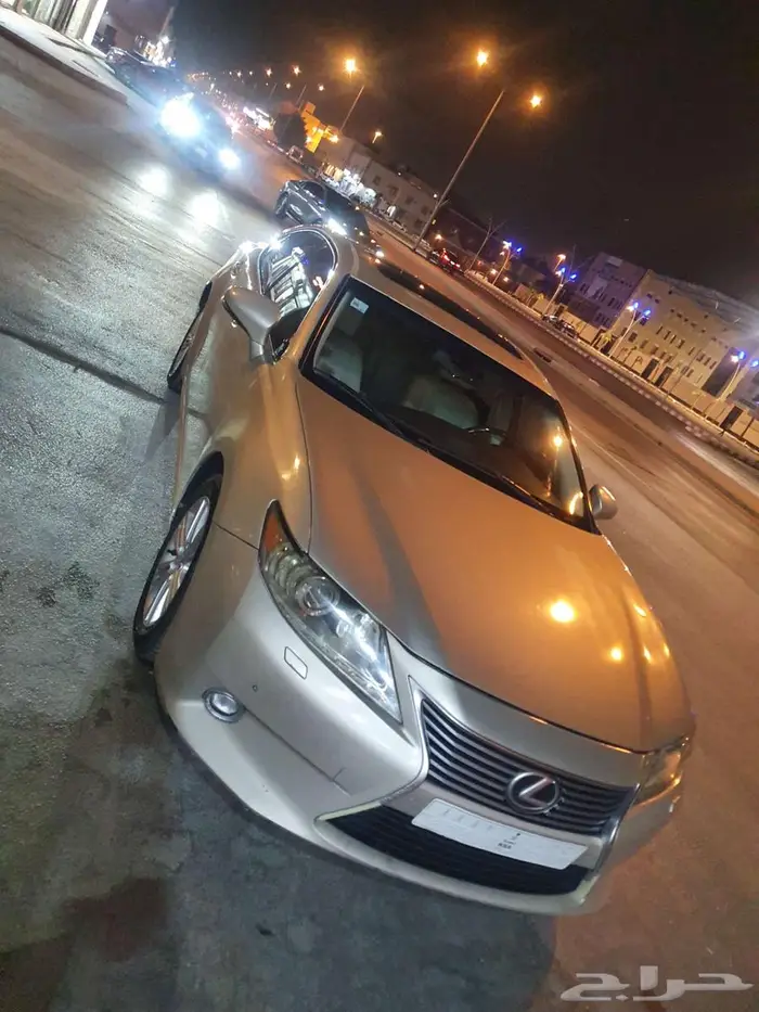 للبيع لكزس ES250 ذهبي 2013 5