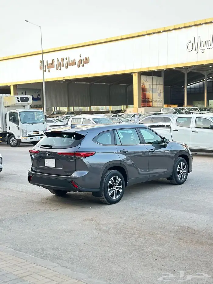 تويوتا هايلندر GLE موديل 2023 تم البيع 3