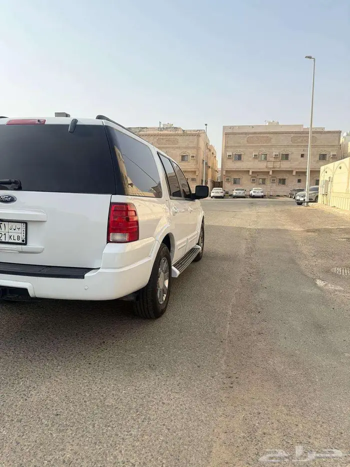 فورد اكسبديشن للبيع او البدل 4