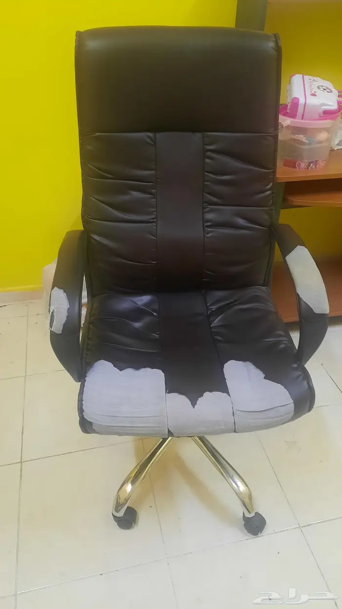 طاولة مكتب وكرسي 2