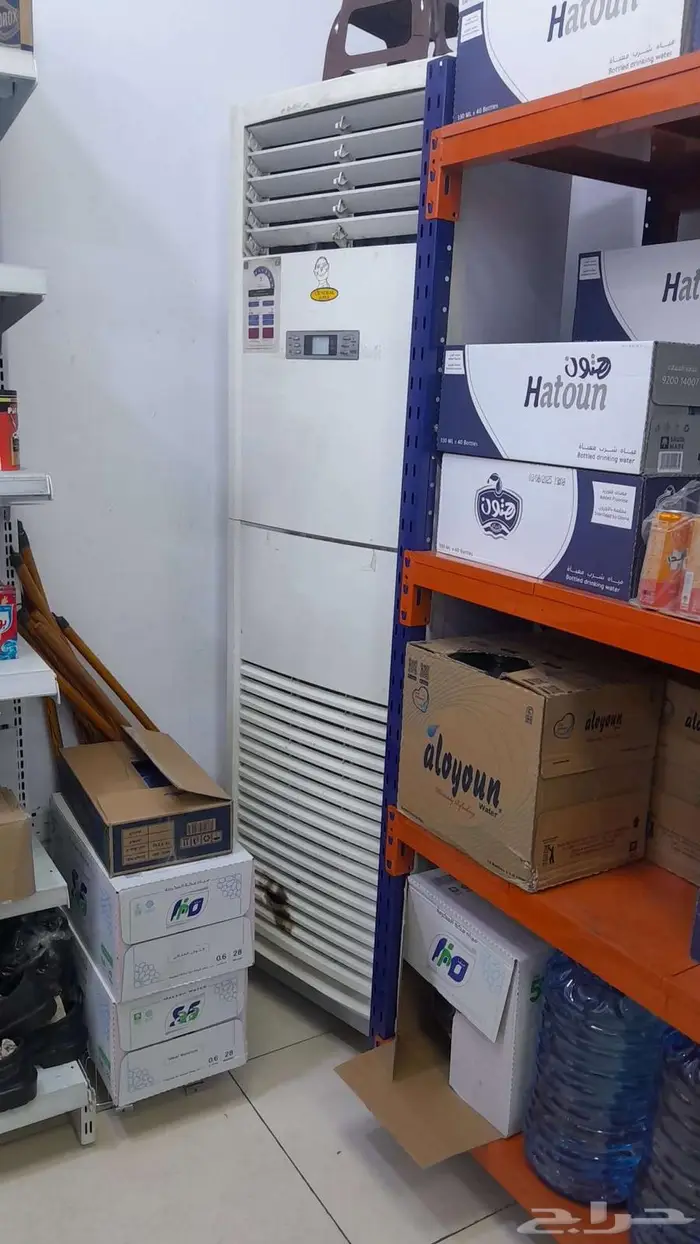 تموينات للتقبيل موقع مميز الاجار ممتاز داخل محطة الدريس 7