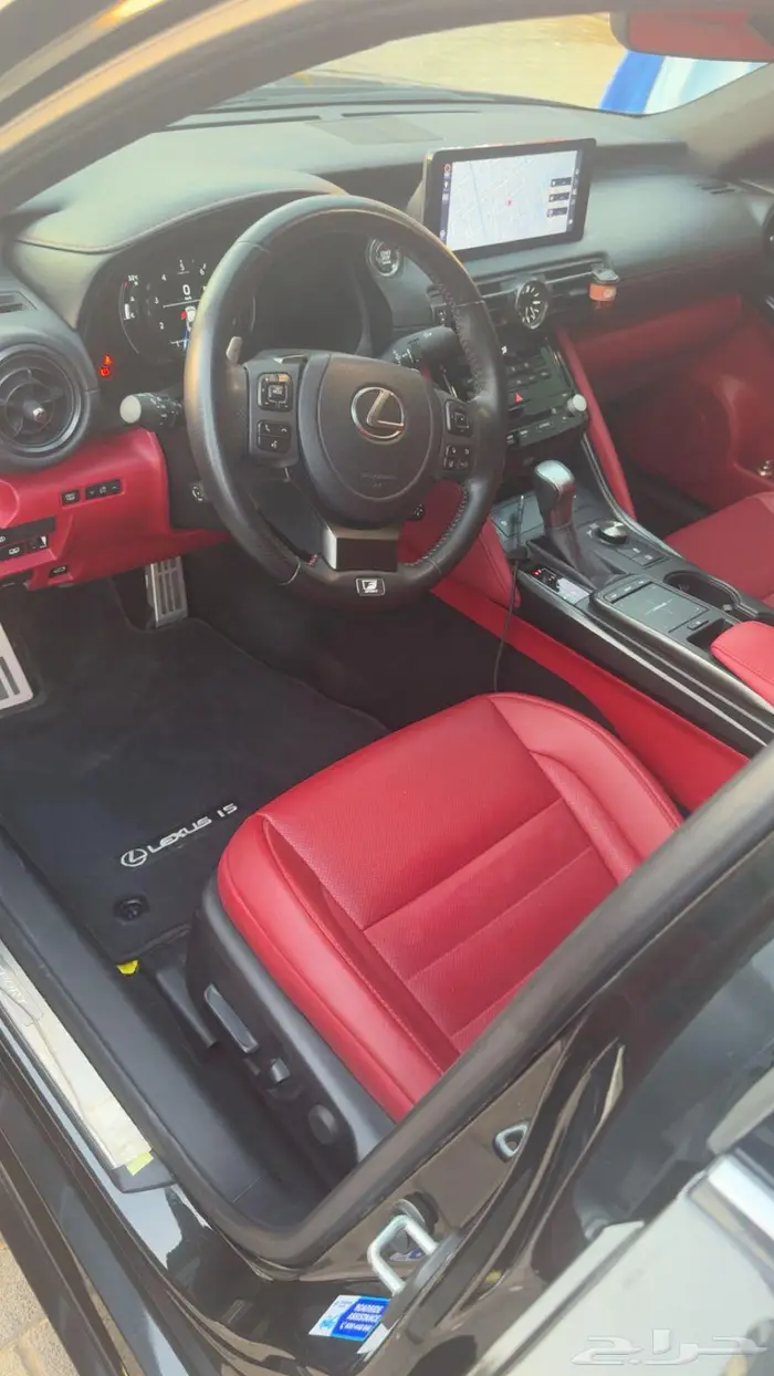 لكزس IS 350 F Sport موديل 2024 11