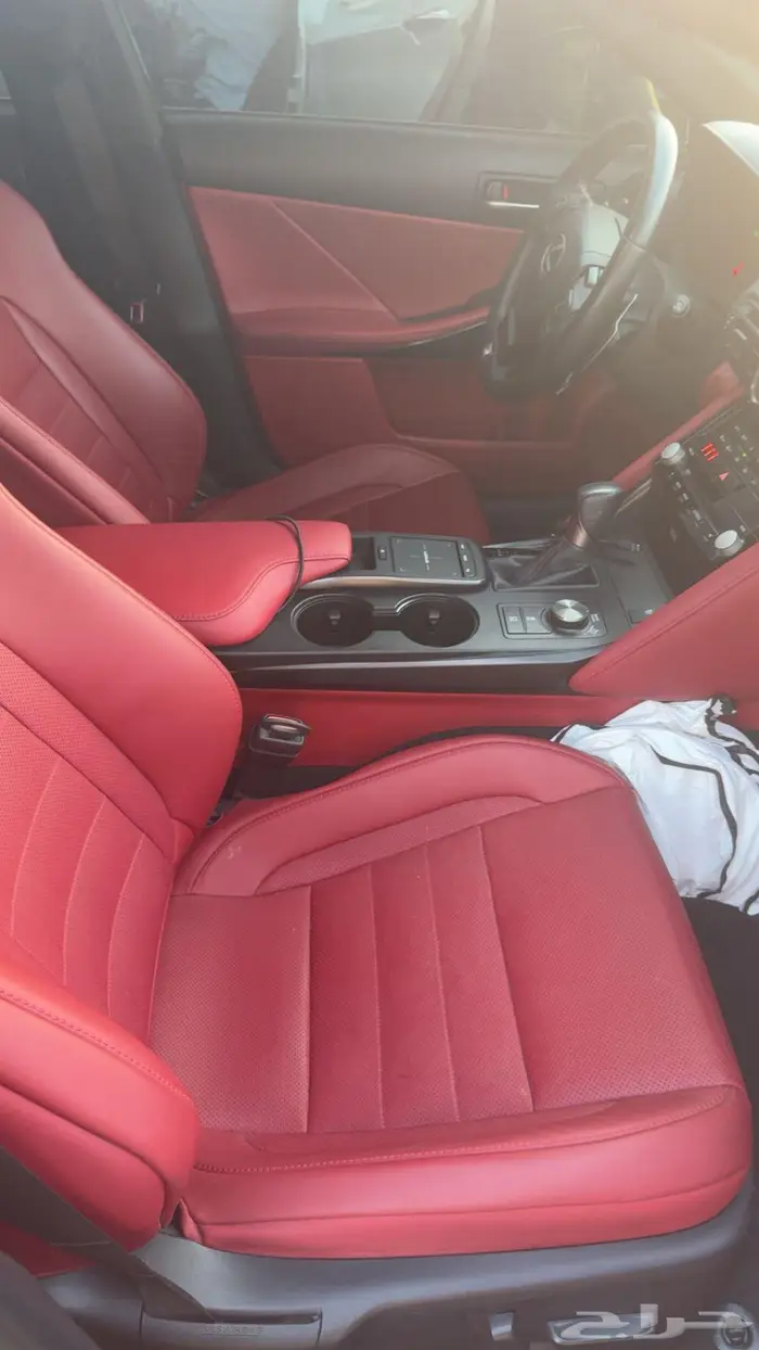 لكزس IS 350 F Sport موديل 2024 10