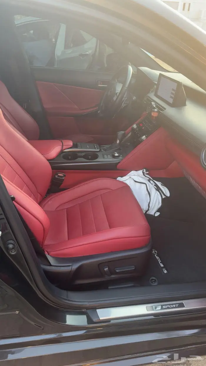 لكزس IS 350 F Sport موديل 2024 8