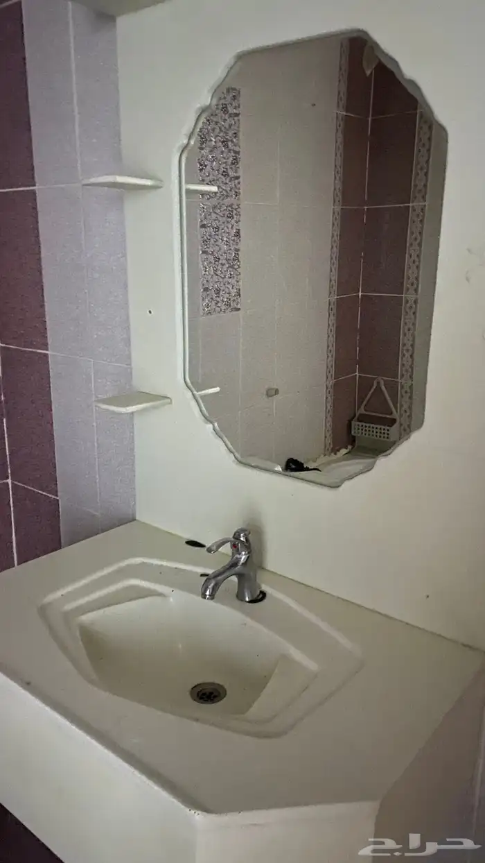 مغاسل رخام عدد اثنين نظيف 0