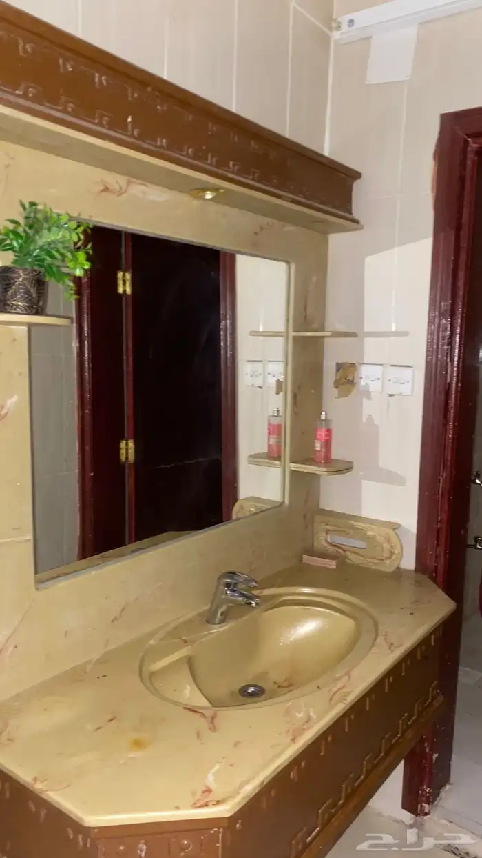 مغاسل رخام عدد اثنين نظيف 1