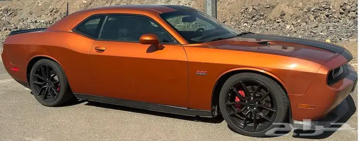 دودج تشالنجر SRT8 موديل 2011 بمحرك HEMI V8 سعة 6.4 لتر 6