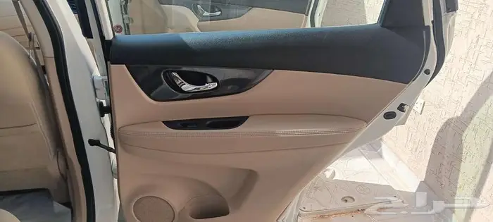 نيسان اكس تريل دبل 11