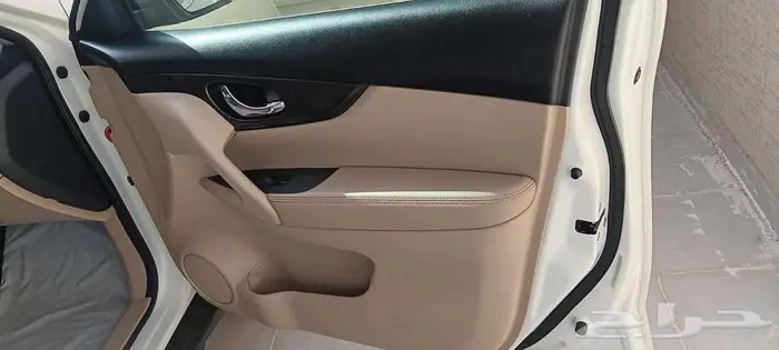 نيسان اكس تريل دبل 6