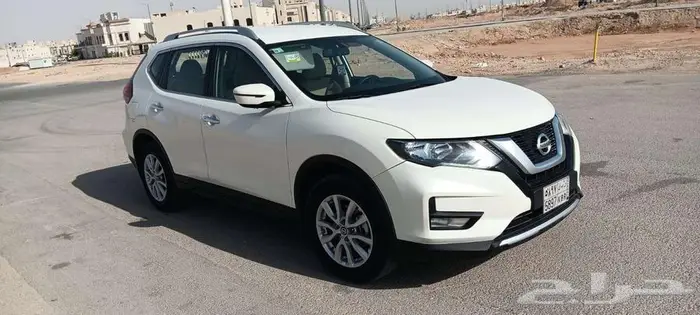 نيسان اكس تريل دبل 8