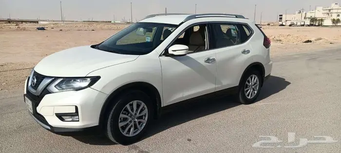 نيسان اكس تريل دبل 9
