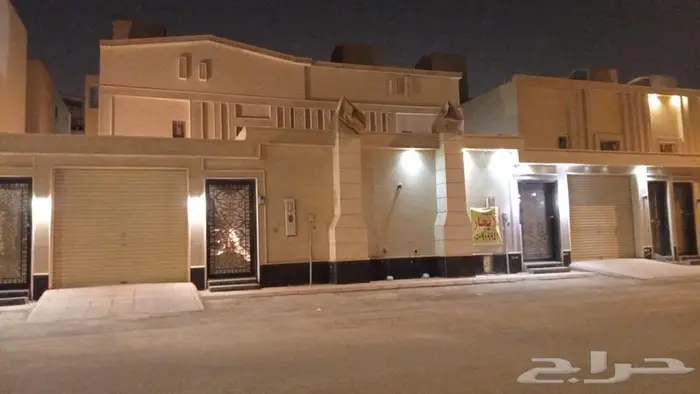 فيلا كبيره للايجار بحي عكاظ العجلان 0